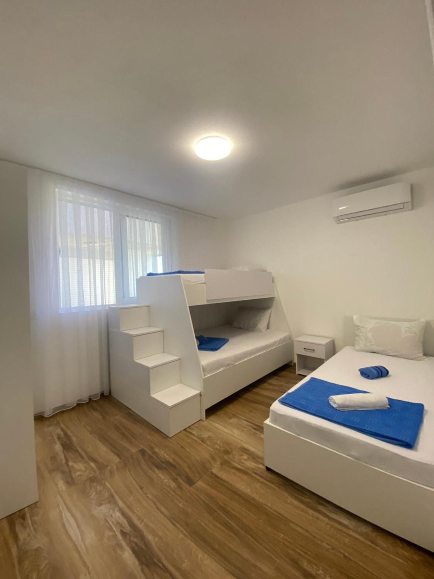 Villa Leona Palushaj Donji Stoj Kültér fotó